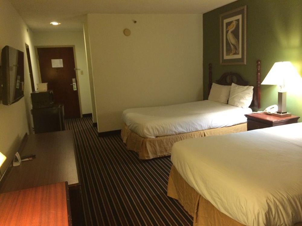Executive Inn And Suites Baker Quarto foto
